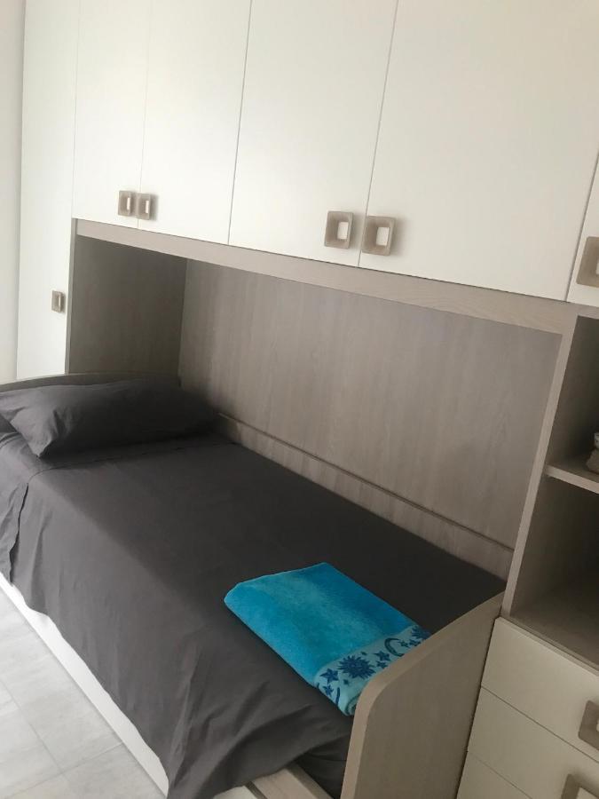 Kos Palace Apartman Lido di Jesolo Kültér fotó